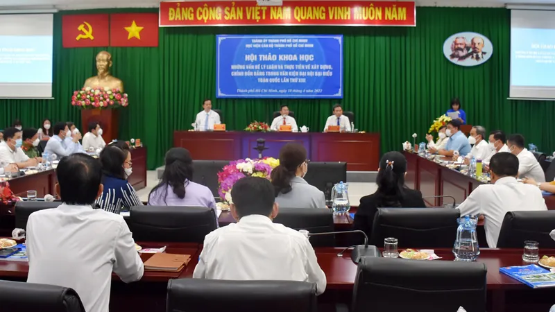 Xây dựng, chỉnh đốn Đảng là xây dựng từng đảng viên vững mạnh mọi mặt