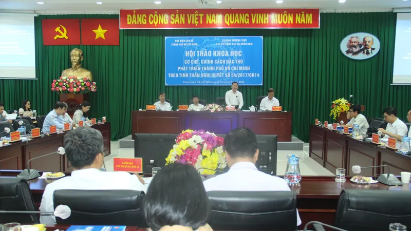 Hiến kế cho TPHCM đề xuất nghị quyết mới thay thế Nghị quyết 54