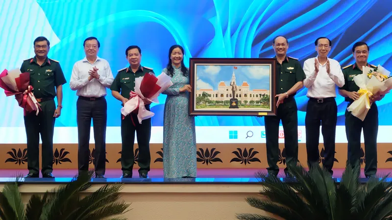 Phối hợp chăm lo tốt cuộc sống cho nhân dân