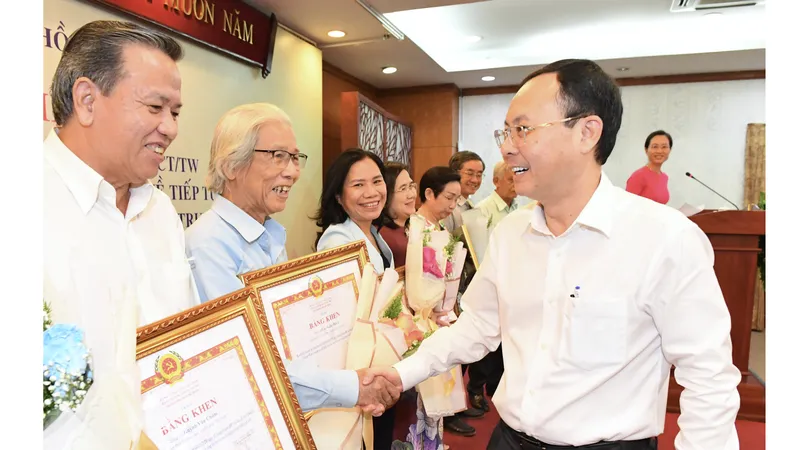 Người làm công tác tuyên truyền miệng phải am hiểu vấn đề, nói đi đôi với làm