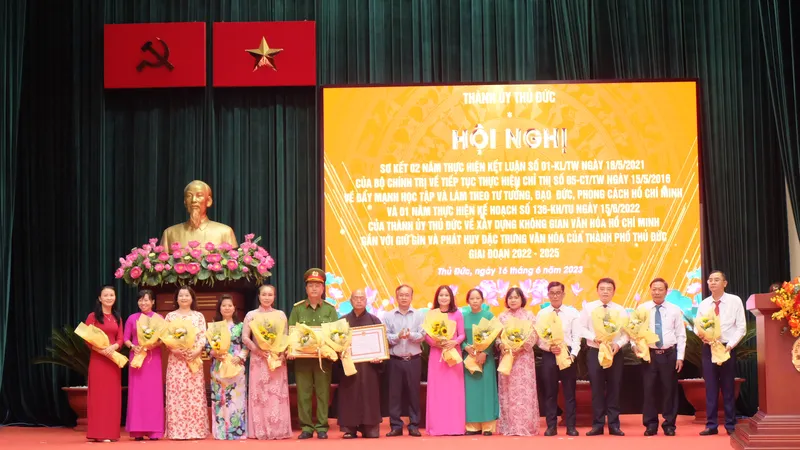TP Thủ Đức khen thưởng 207 tập thể, cá nhân học và làm theo Bác