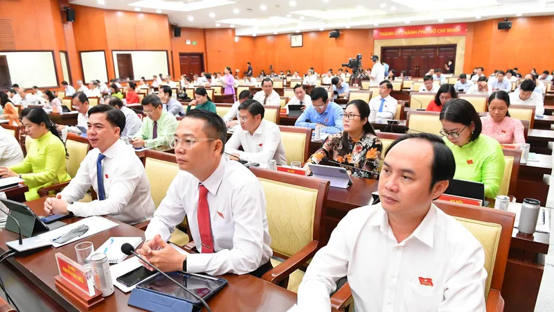 Tăng cường giải quyết đơn thư khiếu nại, tố cáo của cử tri