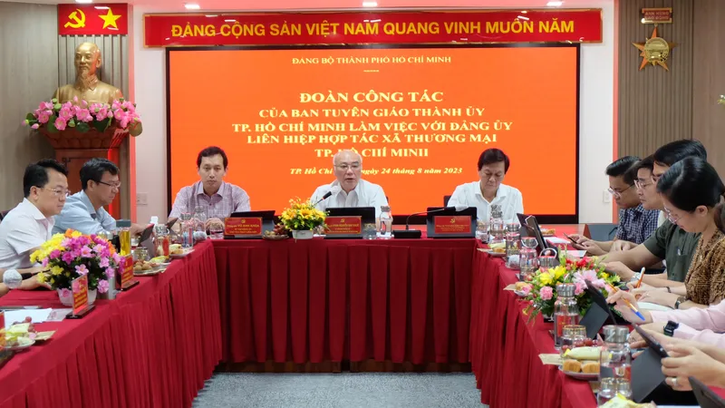 Nắm bắt kịp thời tư tưởng của người lao động công tác tại vùng sâu, vùng xa