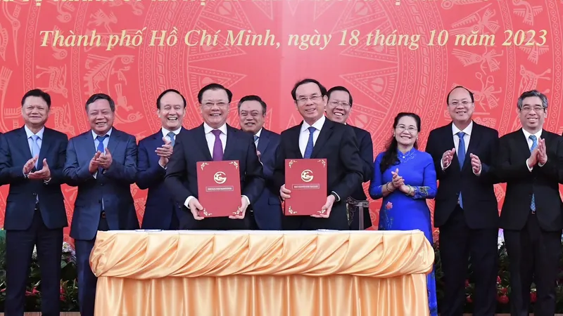 TPHCM và TP Hà Nội hợp tác toàn diện trên các lĩnh vực