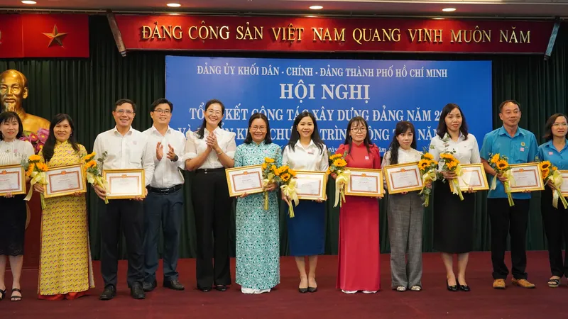 Tăng cường kỹ năng sáng tạo, kỷ luật kỷ cương để hoàn thành tốt nhiệm vụ
