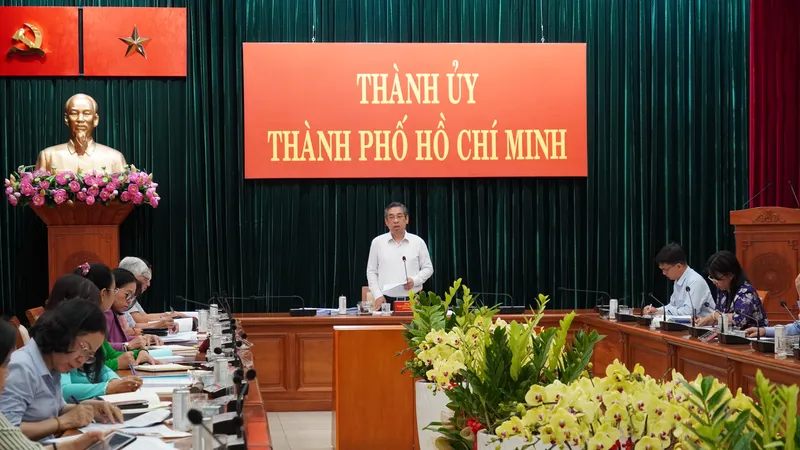 Chiều sâu của thực hiện quy chế dân chủ ở cơ sở là phục vụ ngày càng tốt hơn việc nâng cao đời sống vật chất, tinh thần của Nhân dân
