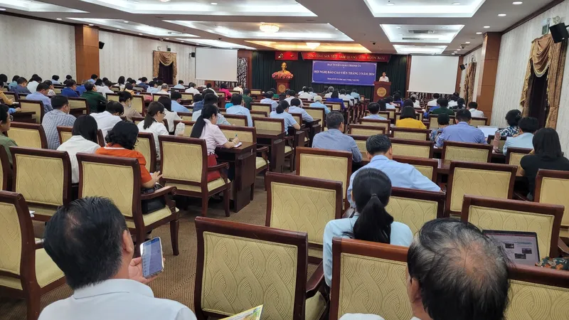Tăng cường tuyên truyền kỷ niệm 70 năm chiến thắng Điện Biên Phủ