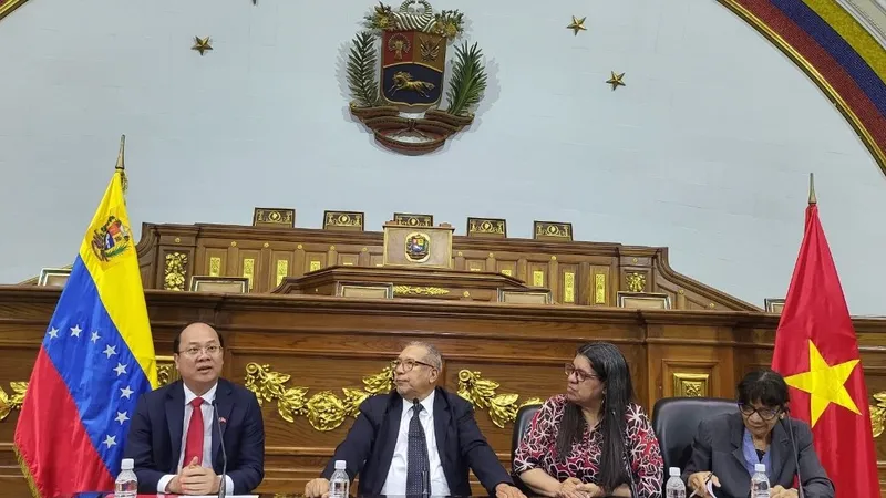 Vun đắp mối quan hệ hữu nghị Việt Nam - Venezuela