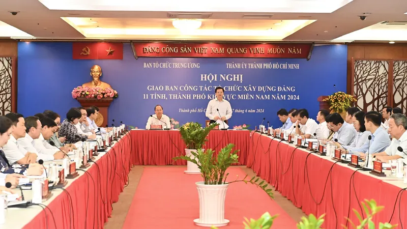 Ban Tổ chức Trung ương bàn giải pháp tháo gỡ khó khăn trong tổ chức xây dựng Đảng 