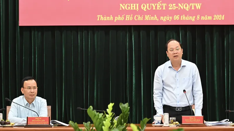 TPHCM luôn đặt công tác đoàn và phong trào thanh thiếu nhi lên hàng đầu 