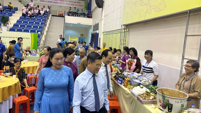 Ngày hội buffet chay, vận động hơn 4,3 tỷ đồng ủng hộ Quỹ Vì người nghèo