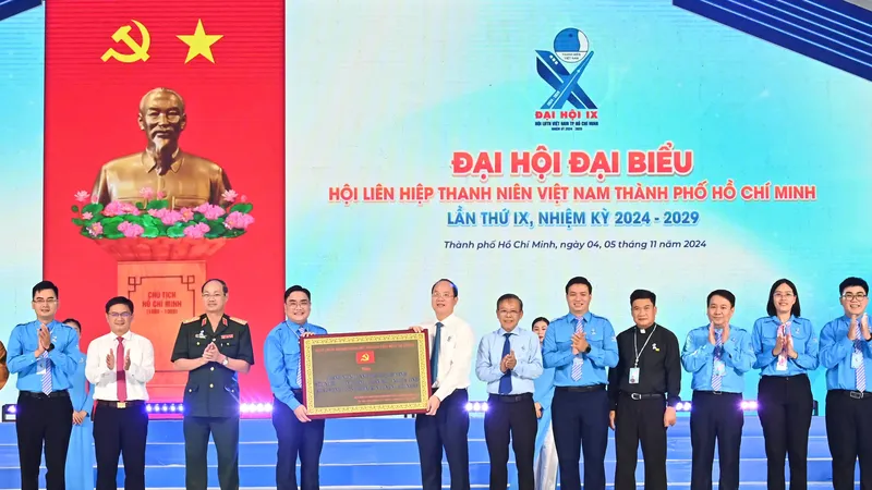 Thanh niên là người quyết định tương lai của thành phố 