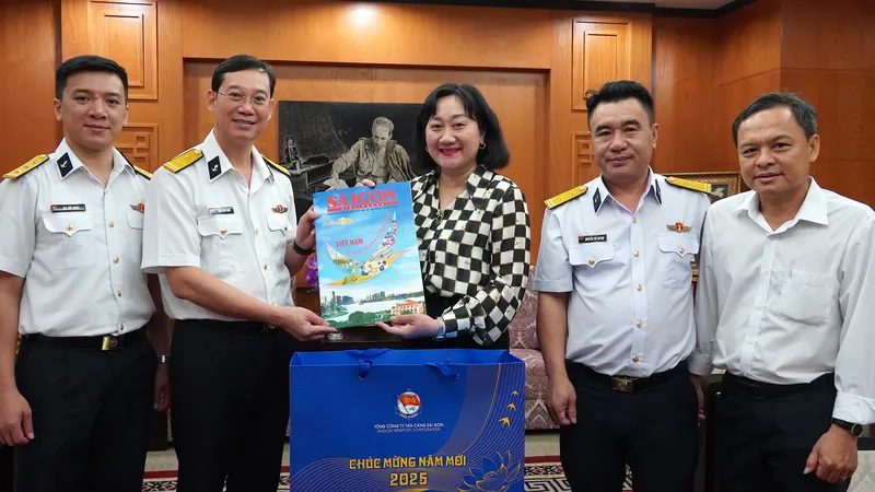 Nhiều đơn vị thăm, chúc tết Báo SGGP