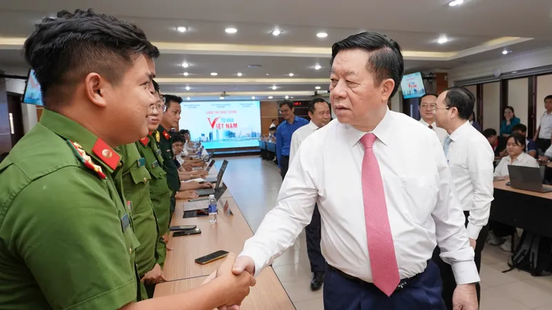 Phát động cuộc thi "Tự hào Việt Nam"