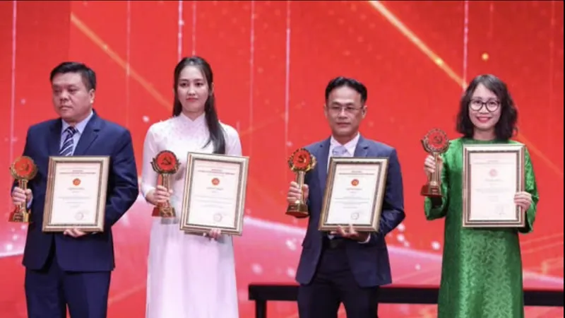 “Cuộc cách mạng” tinh gọn bộ máy là một nội dung trọng tâm của Giải Búa liềm vàng năm 2025