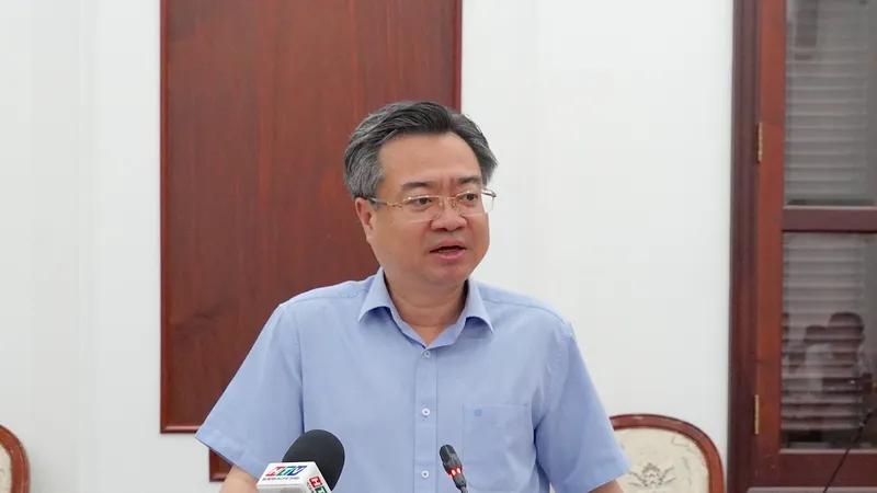 Phó Bí thư Thường trực Thành ủy TPHCM phát biểu kết luận phiên họp Tiểu ban thực hiện Đề án 204 của Ban Bí thư
