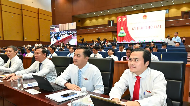 Các đại biểu tham dự kỳ họp thứ 2 HĐND TPHCM khoá X. Ảnh: VIỆT DŨNG