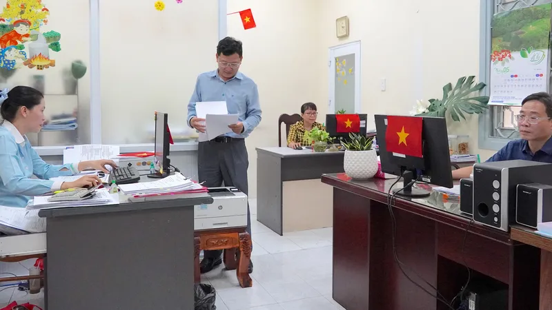 TPHCM: Tạm giao 7.752 biên chế cho khối Đảng, cơ quan Ủy ban MTTQ Việt Nam các cấp