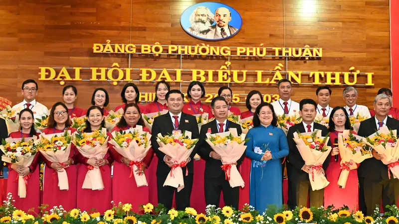 “Đặt hàng” phường Phú Thuận (TPHCM) tiên phong thực hiện nếp sống văn minh đô thị