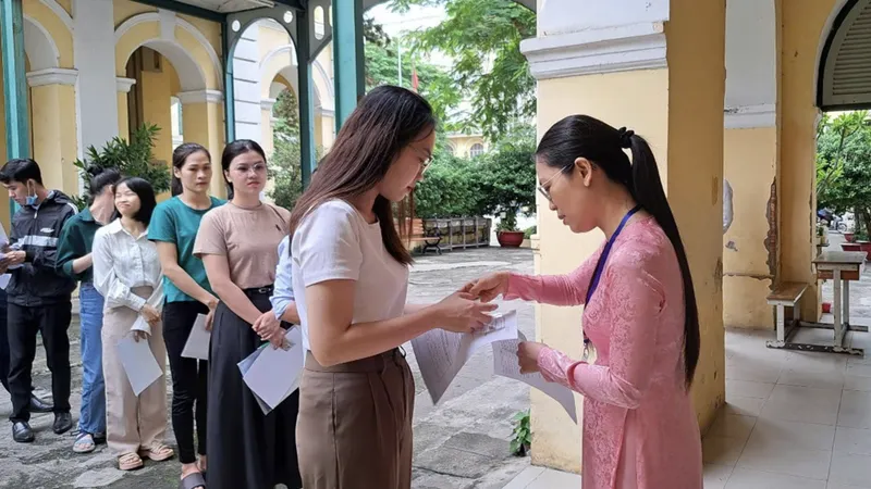 TPHCM đề xuất tạm giao hơn 1.900 chỉ tiêu hợp đồng trong lĩnh vực giáo dục