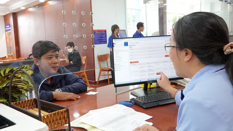 Tiếp tục bố trí cán bộ, các chức danh không phải người địa phương
