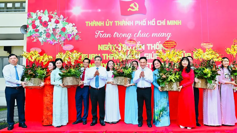 Phát huy truyền thống, hoàn thành xuất sắc nhiệm vụ tham mưu, giúp việc của Đảng