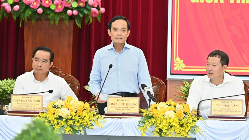 TPHCM - Đồng Nai bàn giải pháp kết nối giao thông, liên thông không gian phát triển
