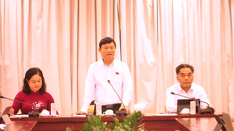 Đại biểu đề xuất mua lại và xử lý những trạm thu phí bất hợp lý ở TPHCM