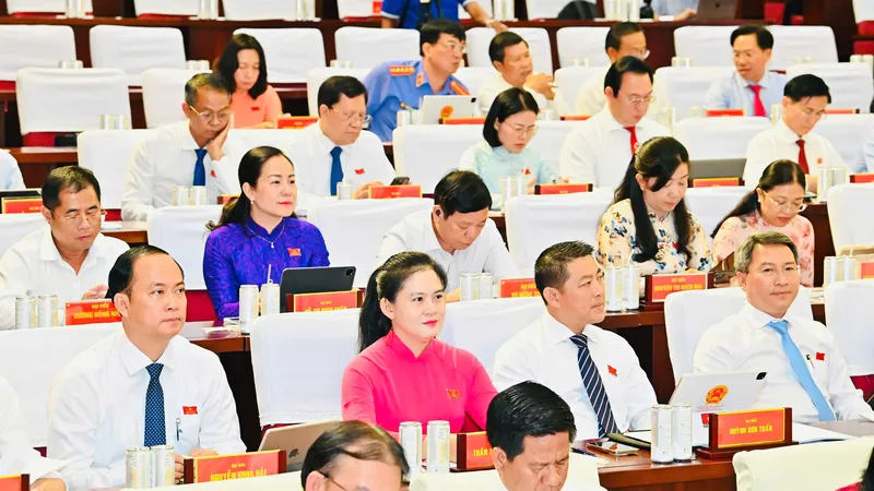 HĐND TPHCM thông qua 31 nghị quyết quan trọng