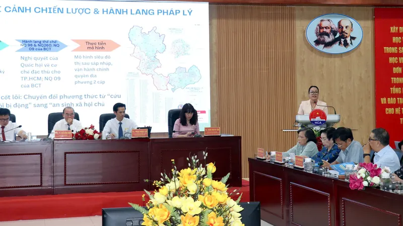 Nâng cao vai trò công tác xã hội trong quản trị đô thị