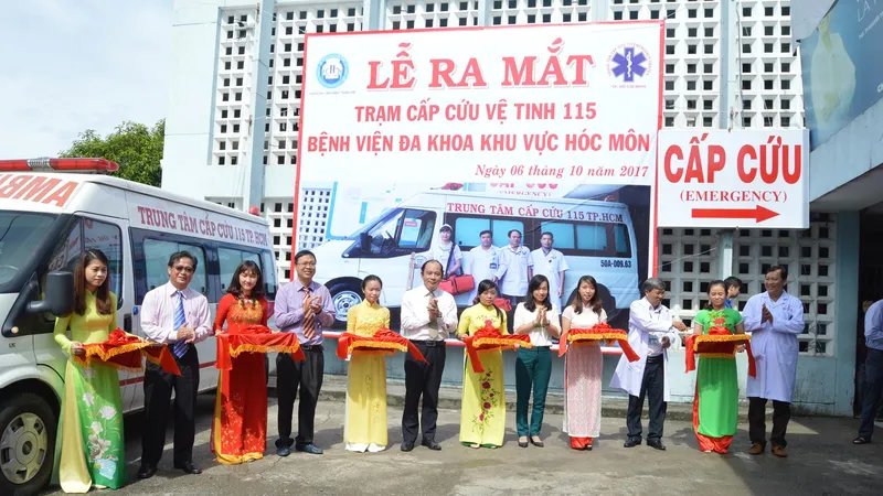 Lễ cắt băng khánh thành Trạm cấp cứu vệ tinh 115 đặt tại Bệnh viện Đa khoa huyện Hóc Môn