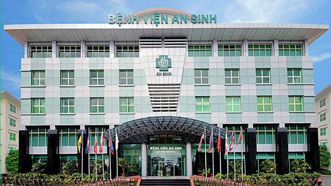 Thành lập Hội đồng xác định nguyên nhân bệnh nhân tử vong sau khi chích thuốc dị ứng