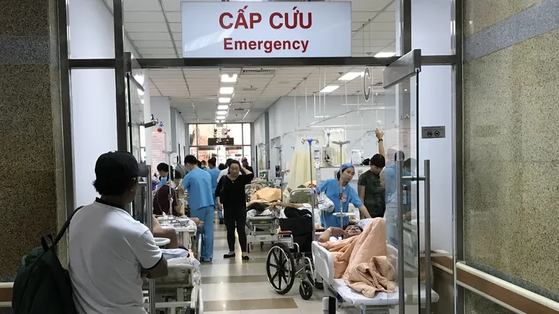Số người nhập viện cấp cứu luôn gia tăng trong những ngày nghỉ lễ