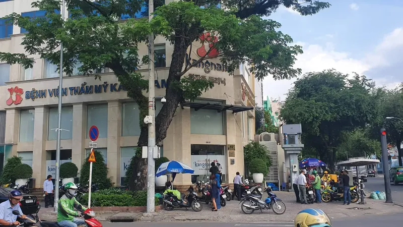 Bệnh viện thẩm mỹ Kangnam, nơi xảy ra vụ người phụ nữ tử vong khi căng da mặt Ảnh: THÀNH SƠN