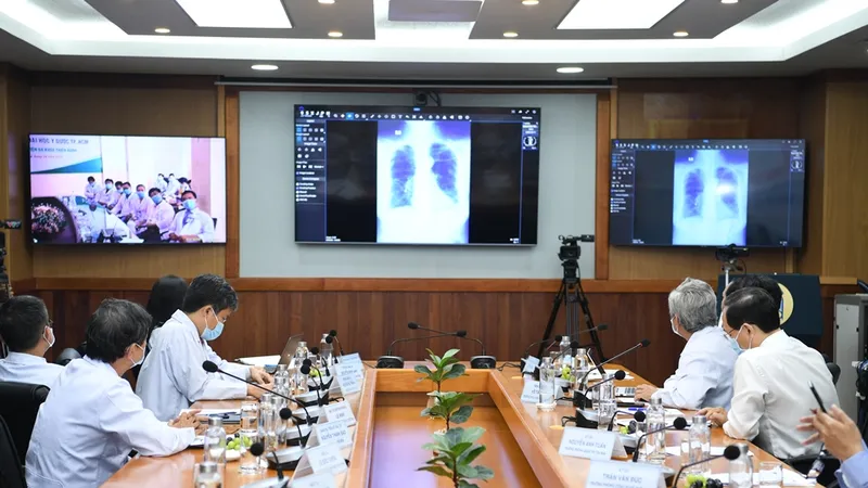Toàn cảnh buổi hội chẩn