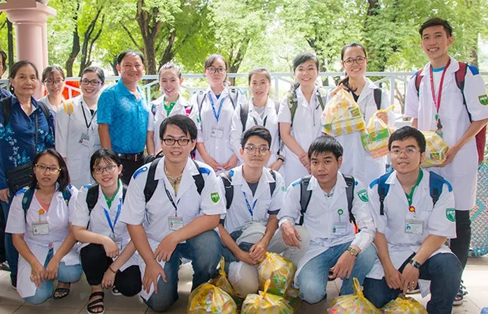 Sinh viên Trường Đại học Y khoa Phạm Ngọc Thạch tham gia phòng chống dịch Covid-19