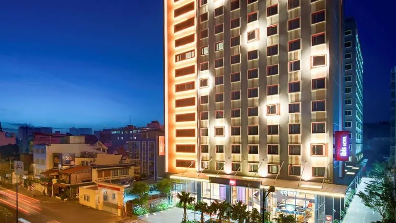 TPHCM có 41 khách sạn thu phí cách ly