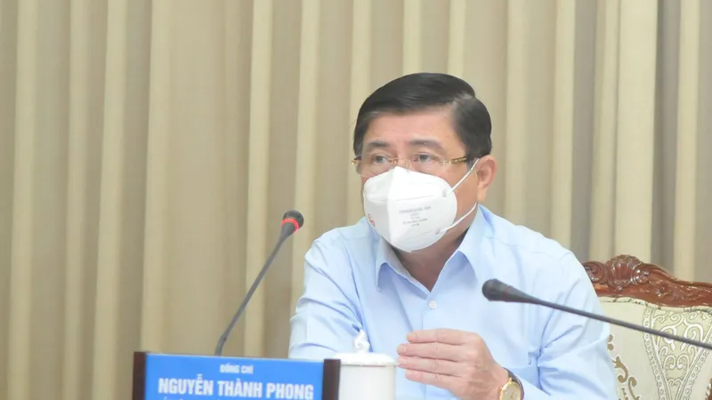 Thực hiện xét nghiệm cuốn chiếu, đảm bảo toàn bộ công nhân được xét nghiệm