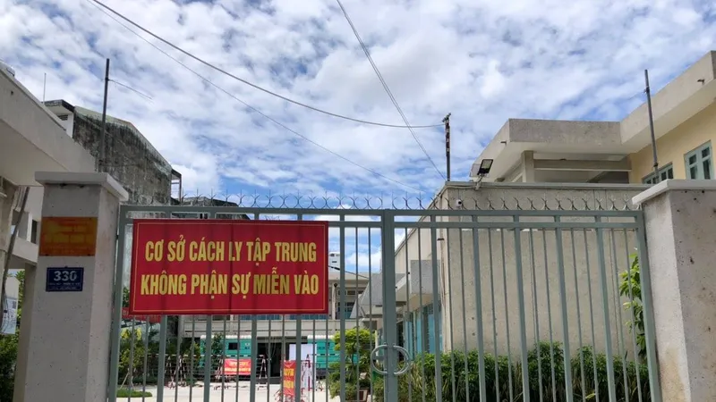 Khu cách ly y tế tập trung số 2 của quận Gò Vấp đặt tại Trung tâm Bồi dưỡng chính trị quận