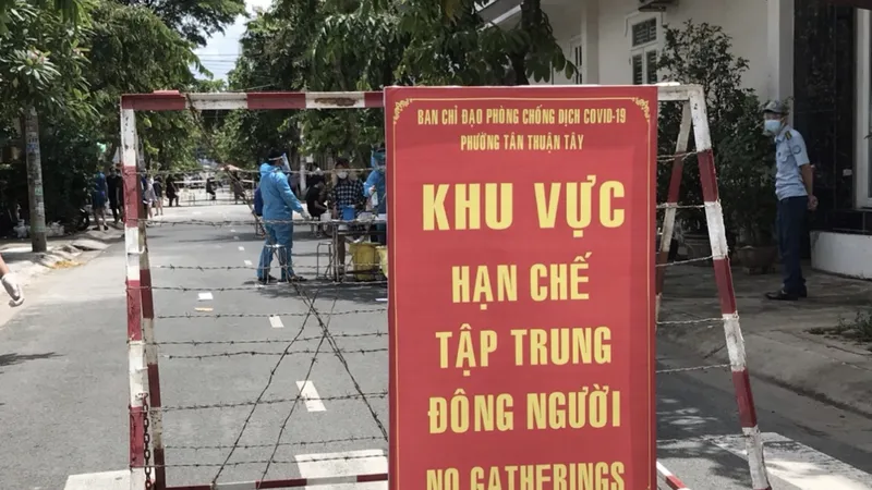 Một điểm phong tỏa ở quận 7