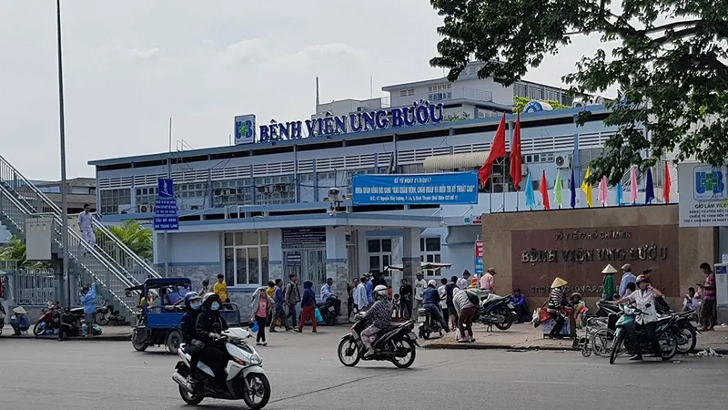 Bệnh viện Ung bướu TPHCM cơ sở 1 phong tỏa một số khu vực vì liên quan đến ca nghi mắc Covid-19