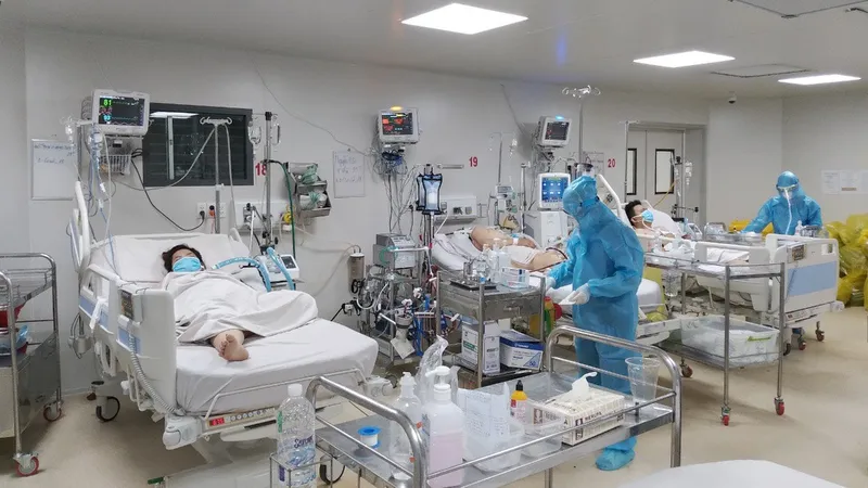 Bệnh nhân mắc Covid-19 đang được điều trị tại Bệnh viện Bệnh Nhiệt đới TPHCM