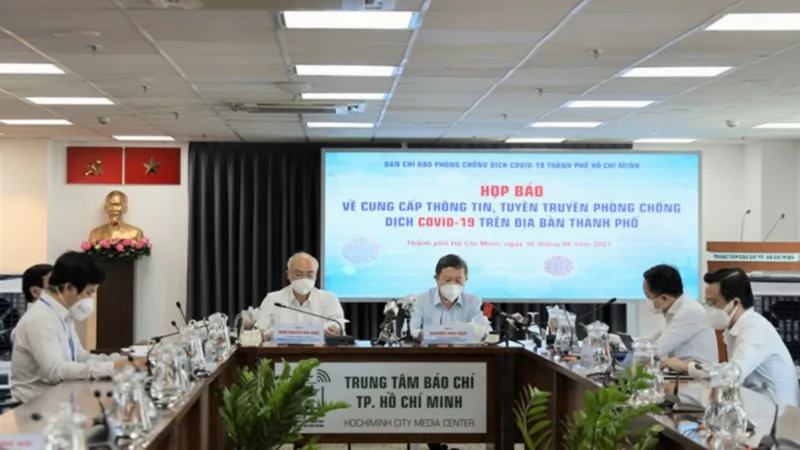 TPHCM: Huy động tất cả nguồn lực để phục vụ công tác phòng chống dịch, đảm bảo sức khỏe cho người dân