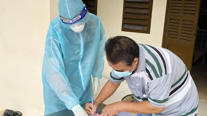 TPHCM: Hơn 93.000 bệnh nhân đã được xuất viện, 45.206 người cách ly tại nhà