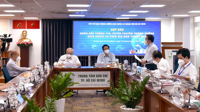 TPHCM: Số ca mắc Covid-19 mới chủ yếu có triệu chứng nhẹ, ca tử vong giảm