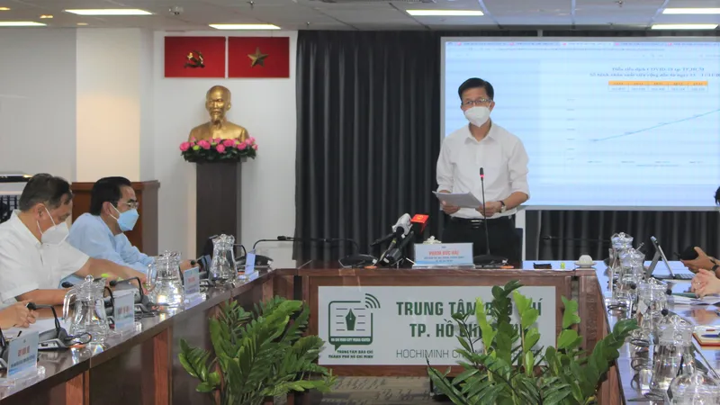Phó Trưởng Ban Chỉ đạo phòng chống dịch Covid-19 TPHCM Phạm Đức Hải thông tin tại buổi họp báo