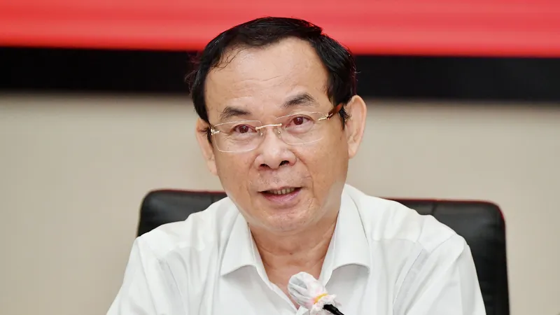 Bí thư Thành ủy TPHCM Nguyễn Văn Nên: Luôn trân trọng, biết ơn đội ngũ nhân viên y tế 