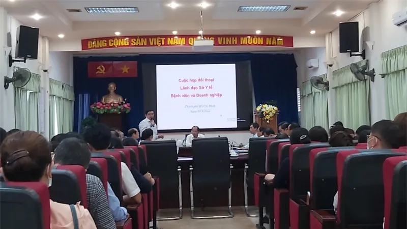 Toàn cảnh buổi đối thoại