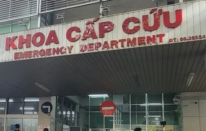 Thêm phụ huynh bị lừa 200 triệu đồng vì chiêu trò "có con cấp cứu"