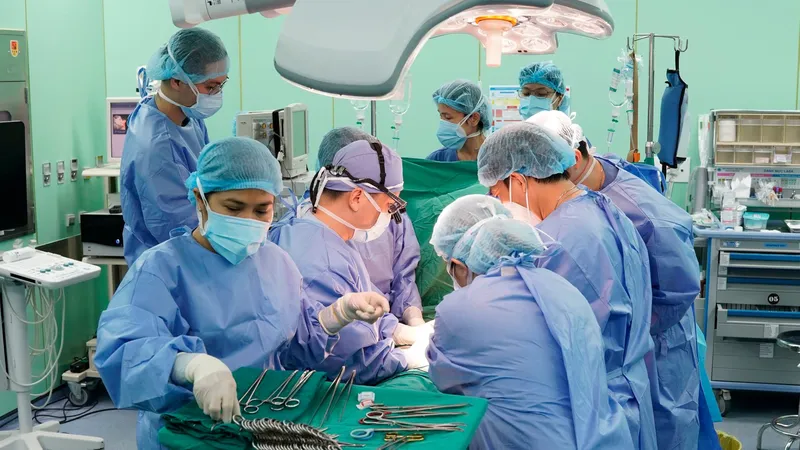 Một ca ghép gan tại Bệnh viện Đại học Y dược TPHCM